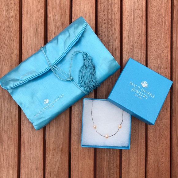 Freshwater pearl necklace - Picture 2 of 10